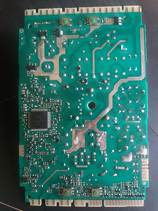 whirlpool-ne-rabotaet